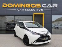 Usado Toyota Aygo X-play 69 HP (50 kW) 2015 Branco Citadino