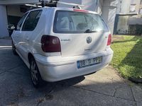 Usado VW Polo 75 HP (55 kW) 2000 Sedan