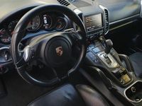Usado Porsche Cayenne S 333 HP (244 kW) 2011 Cinzento SUV