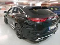 Usado Kia ProCeed 120 HP (88 kW) 2022 Preto Carrinha