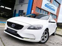 Usado Volvo V40 Momentum 115 HP (84 kW) 2013 Branco Carrinha