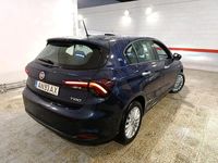 Usado Fiat Tipo Life 95 HP (69 kW) 2021 Azul Sedan