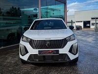 Usado Peugeot 2008 102 HP (75 kW) 2025 Branco SUV