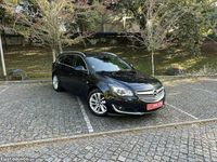 Usado Opel Insignia Sport 140 HP (102 kW) 2015 Preto Carrinha