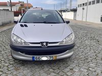 usado Peugeot 206 1.1 LOOK de 2006 apenas 150 mil Kms Com A/C