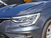 Usado Renault Mégane IV Equilibre 115 HP (84 kW) 2024 Cinzento Carrinha