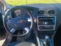 Usado Ford Focus 110 HP (80 kW) 2006 Sedan
