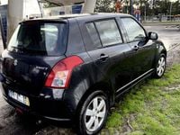 Usado Suzuki Swift 75 HP (55 kW) 2009 Sedan
