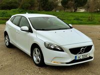 Usado Volvo V40 120 HP (88 kW) 2017 Sedan