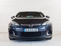 Usado Opel Astra GTC 280 HP (205 kW) 2013 Preto