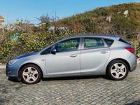 Usado Opel Astra 95 HP (69 kW) 2010