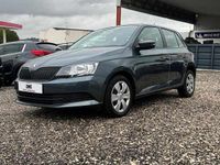 Usado Skoda Fabia 90 HP (66 kW) 2017 Cinzento Sedan