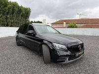 Usado Mercedes C300 AMG line 306 HP (225 kW) 2020 Preto Carrinha