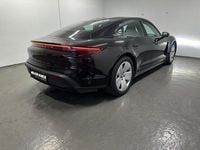 Usado Porsche Taycan Sport 300 kW (408 HP) 2022 Preto Coupé