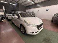 Usado Peugeot 208 Active 68 HP (50 kW) 2013 Branco Citadino