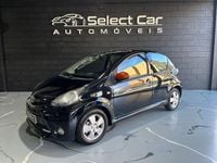 Usado Toyota Aygo Sport 68 HP (50 kW) 2011 Preto Citadino