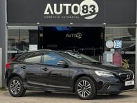 Usado Volvo V40 CC 150 HP (110 kW) 2019 Preto Carrinha