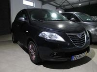 Usado Lancia Ypsilon S 69 HP (50 kW) 2013 Preto Citadino