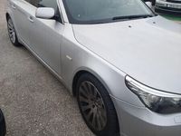 Usado BMW 520 177 HP (130 kW) 2009 Cinza