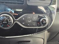 Usado Renault Zoe 80 kW (109 HP) 2018 Branco Citadino