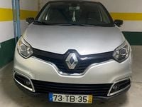 Usado Renault Captur 110 HP (80 kW) 2017 Cinzento SUV