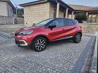 Usado Renault Captur 131 HP (96 kW) 2019 Vermelho SUV