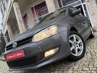 Usado VW Polo 75 HP (55 kW) 2014 Cinzento