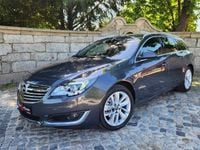 Usado Opel Insignia Cosmo 140 HP (102 kW) 2014 Cinza Carrinha