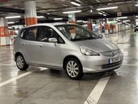 Usado Honda Jazz 78 HP (57 kW) 2006 Cinza Citadino
