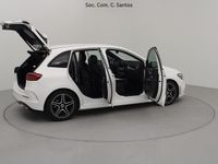 Usado Mercedes B180 AMG 116 HP (85 kW) 2023 Branco Monovolume