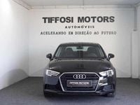 Usado Audi A3 Design 116 HP (85 kW) 2019 Preto Sedan