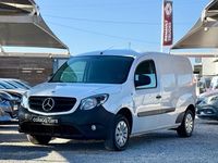 Usado Mercedes Vito 88 HP (64 kW) 2019 Branco Van
