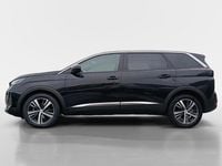 Usado Peugeot 5008 Allure 130 HP (95 kW) 2023 Preto SUV