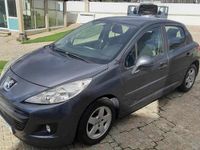 Usado Peugeot 207 68 HP (50 kW) 2009 Cinzento Citadino