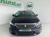 Usado Peugeot 308 SW 130 HP (95 kW) 2019 Azul Carrinha
