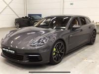 Usado Porsche Panamera Sport Turismo 462 HP (339 kW) 2018 Cinzento