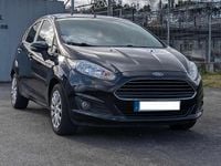 Usado Ford Fiesta 101 HP (74 kW) 2013 Preto Citadino
