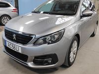 Usado Peugeot 308 SW Style 102 HP (75 kW) 2020 Cinzento Carrinha