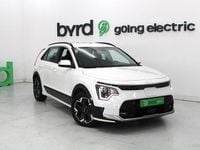 Usado Kia e-Niro 150 kW (204 HP) 2024 Branco SUV