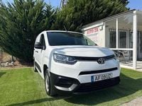 Usado Toyota Proace 102 HP (75 kW) 2021 Branco Monovolume