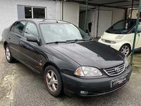 Usado Toyota Avensis Executive 110 HP (80 kW) 2000 Sedan