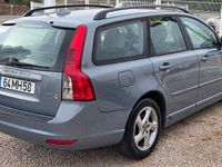 Usado Volvo V50 Summum 109 HP (80 kW) 2011 Cinza Carrinha