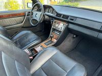 Usado Mercedes E300 190 HP (139 kW) 1988 Coupé