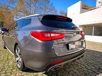 Usado Kia Optima 141 HP (103 kW) 2017 Cinzento Carrinha