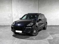 Usado Porsche Cayenne S E-Hybrid 416 HP (305 kW) 2015 Preto SUV