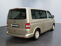 Usado VW Multivan 130 HP (95 kW) 2006 Bege Van