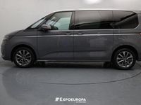 Usado VW Multivan 150 HP (110 kW) 2024 Cinzento Van