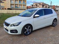 Usado Peugeot 308 Allure 120 HP (88 kW) 2017 Sedan