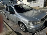 Usado Opel Astra Club 75 HP (55 kW) 2001 Sedan