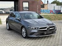 Usado Mercedes CLA180 116 HP (85 kW) 2020 Cinzento Sedan